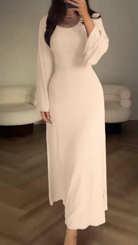 Elegant Knitted Maxi Dress
