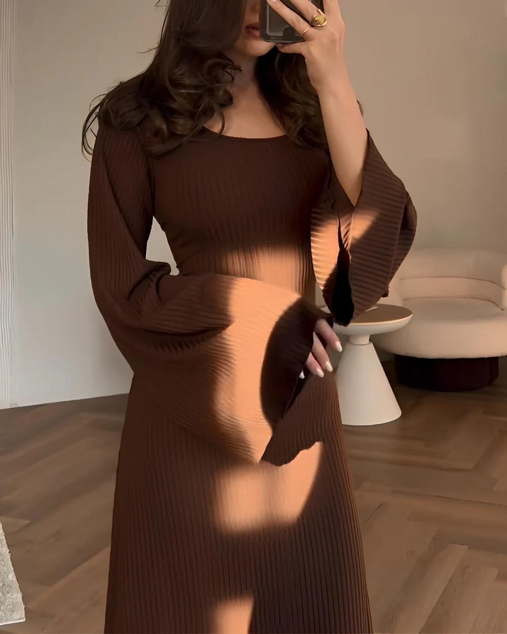 Elegant Knitted Maxi Dress