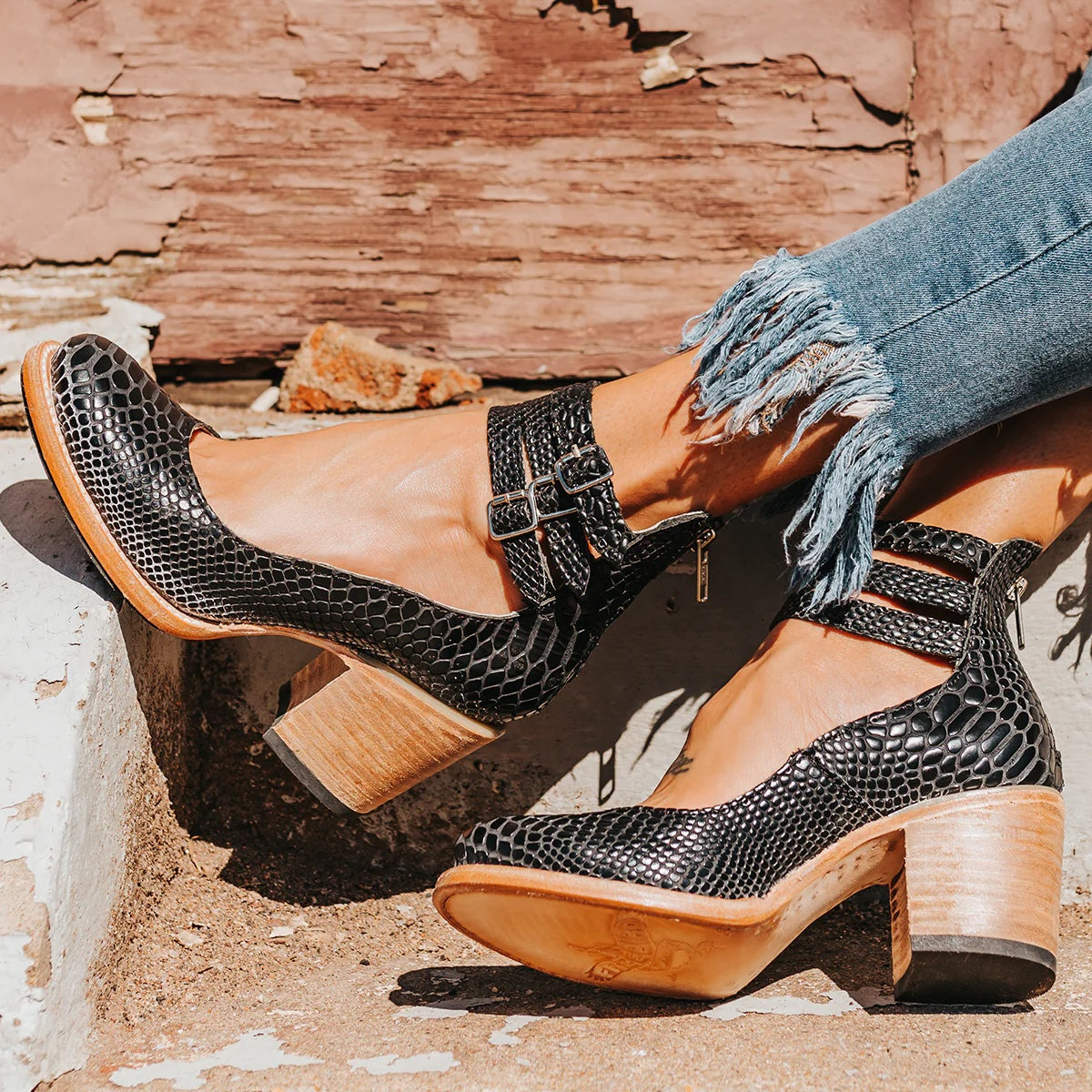 Elegant Mid-Heel Ankle Boots