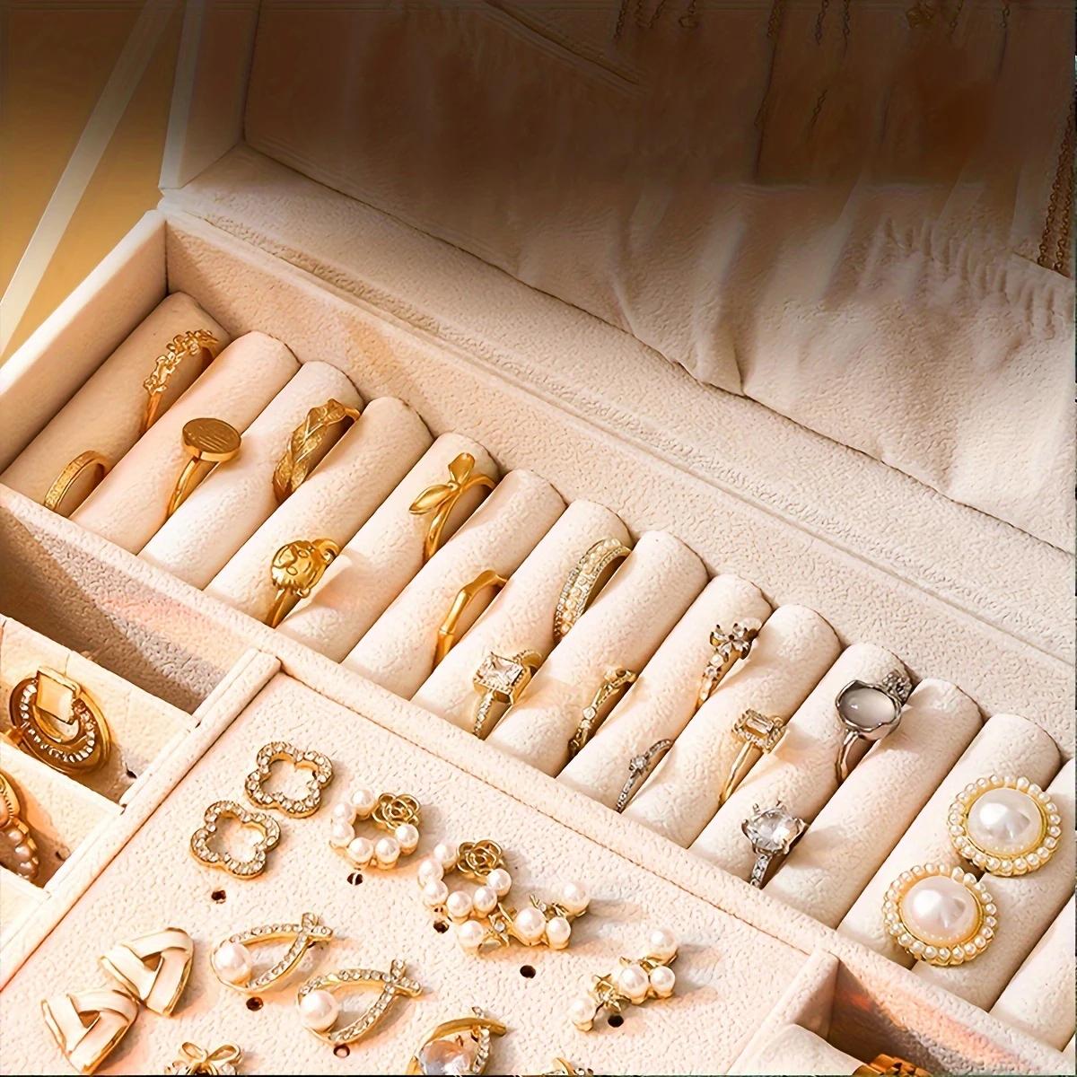 Vintage Leather Jewelry Organizer