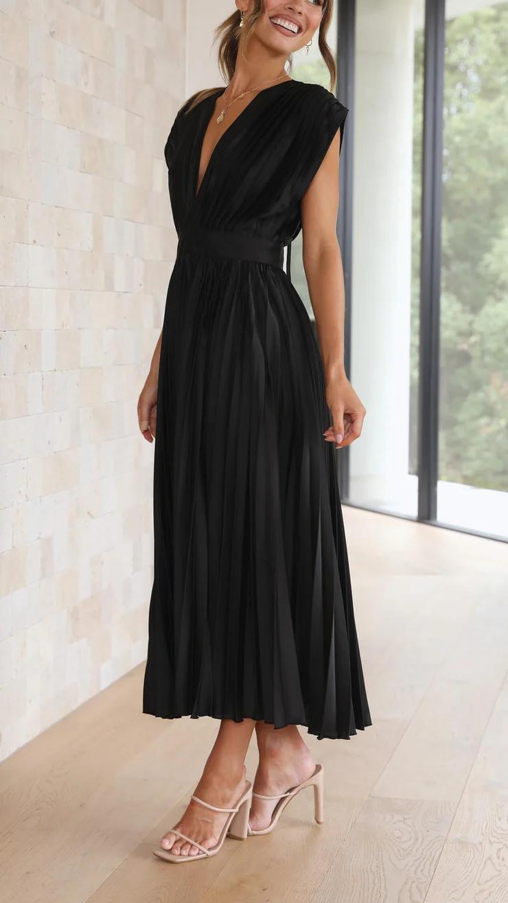 Elegant Pleated Dress