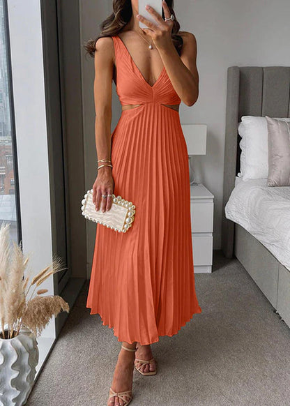 Elegant Pleated Maxi Dress