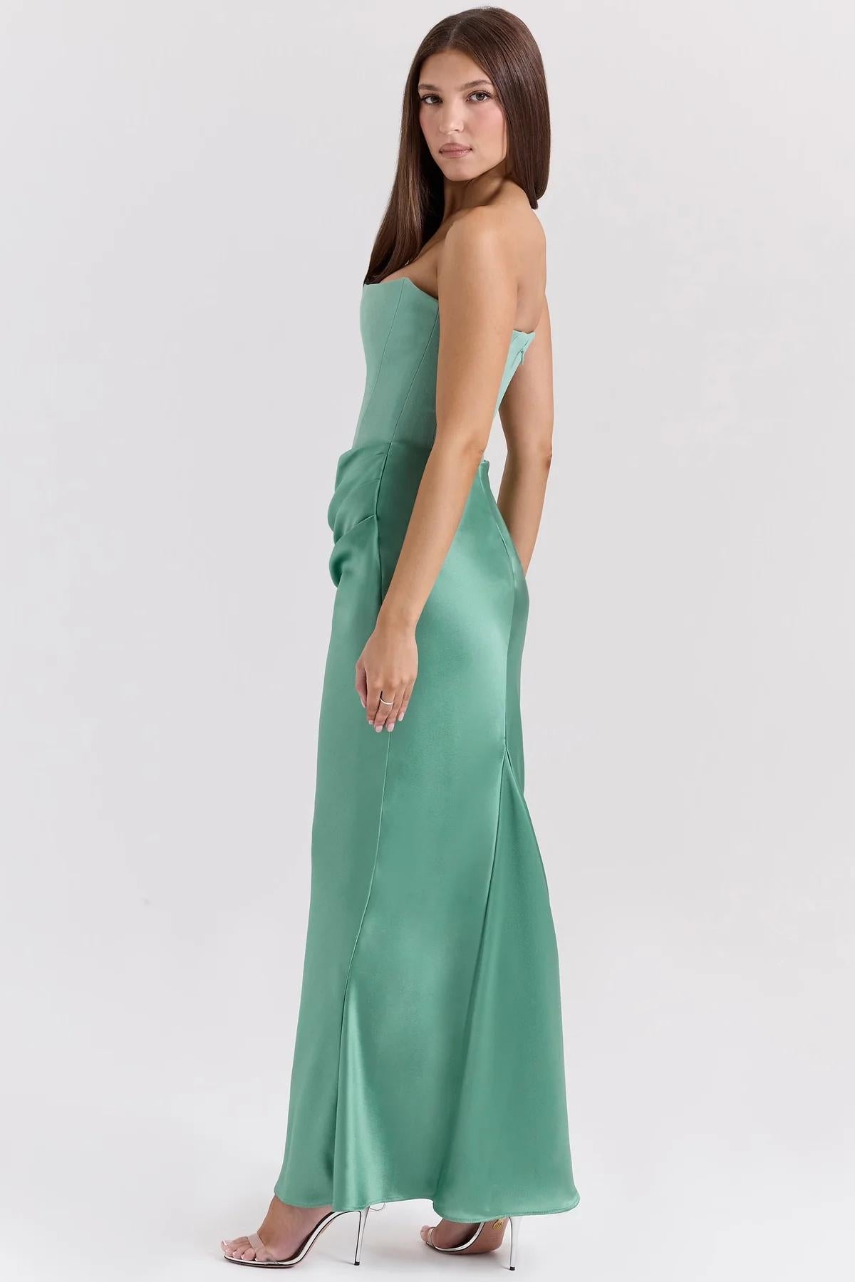 Elegant Corset-Inspired Maxi Dress