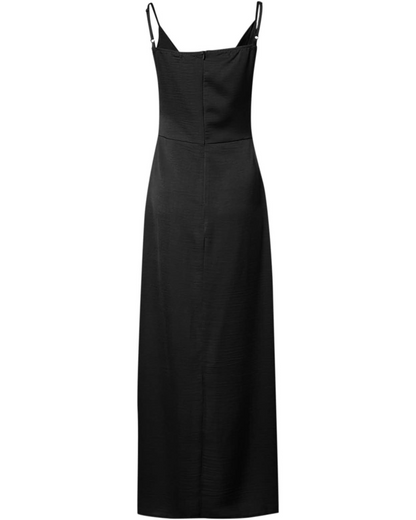 Elegant Strapless Dress